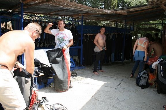 Παλαιοκαστρίτσα, Ελλάδα